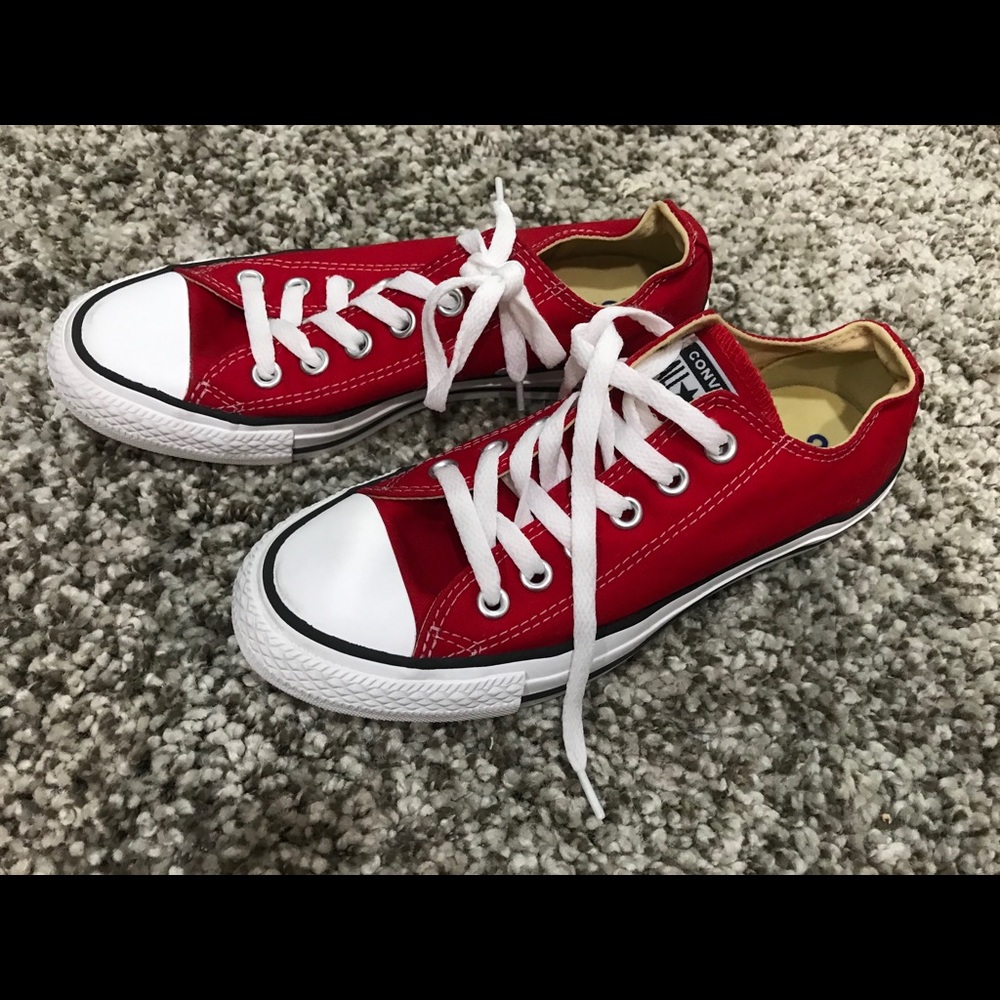 Red converse